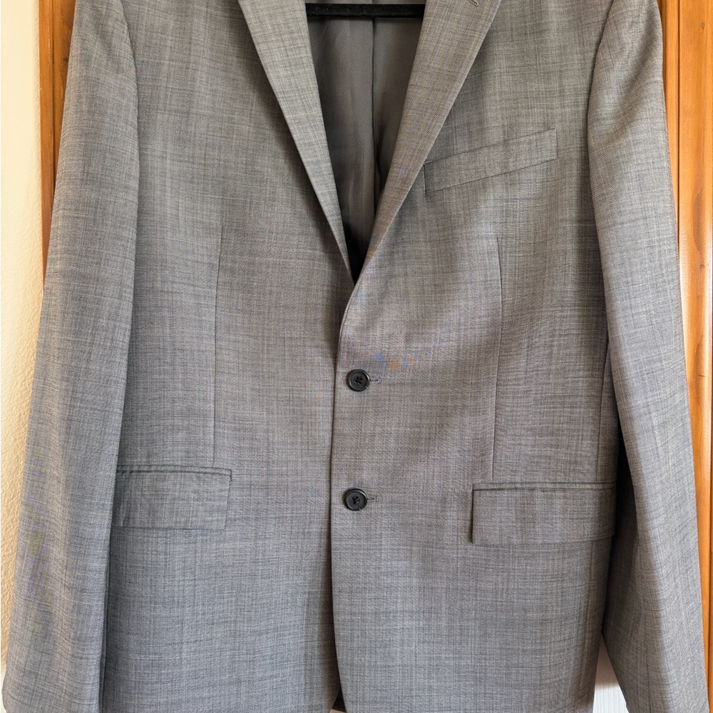Egara Light Gray Two-Button Suit Jacket - image 2